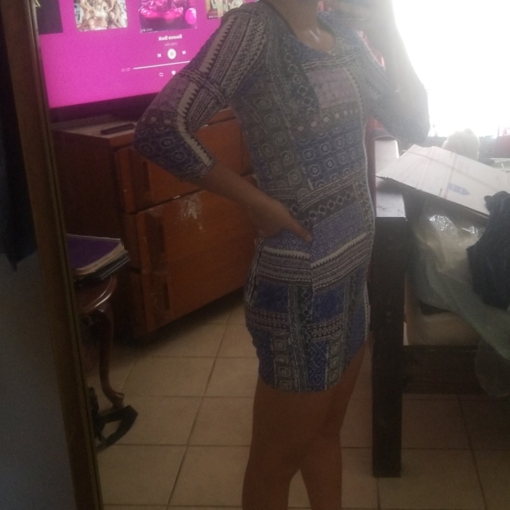 Patterned dress - Picture 2 of 2